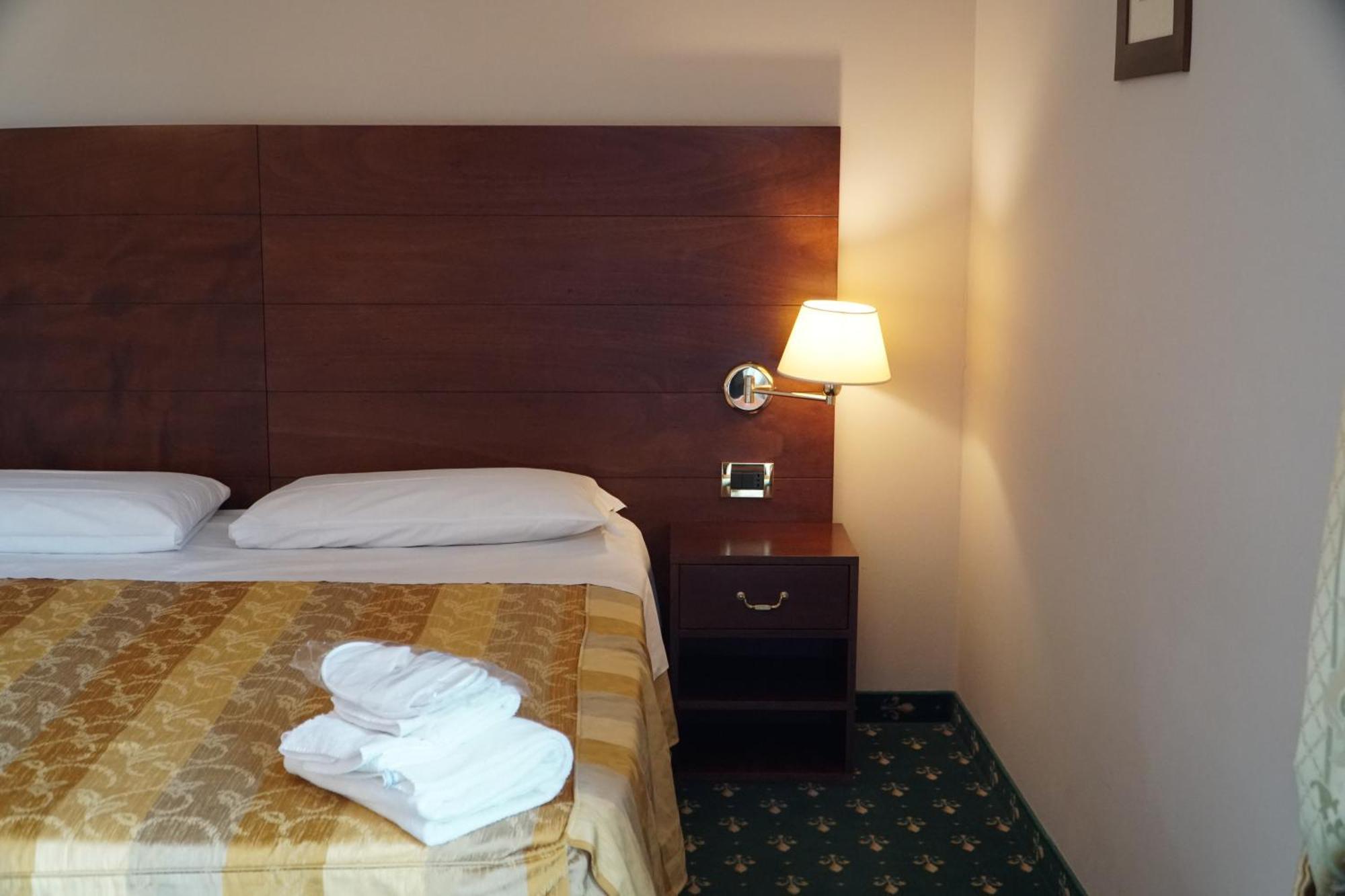 Hotel President Montecatini Terme Buitenkant foto
